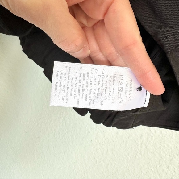 Everlane | The easy Shell Tank - Picture 8 of 8